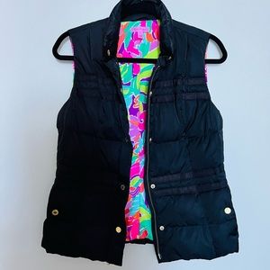 Lilly Pulitzer puffer vest black w/multi color inside and gold buttons/zippers